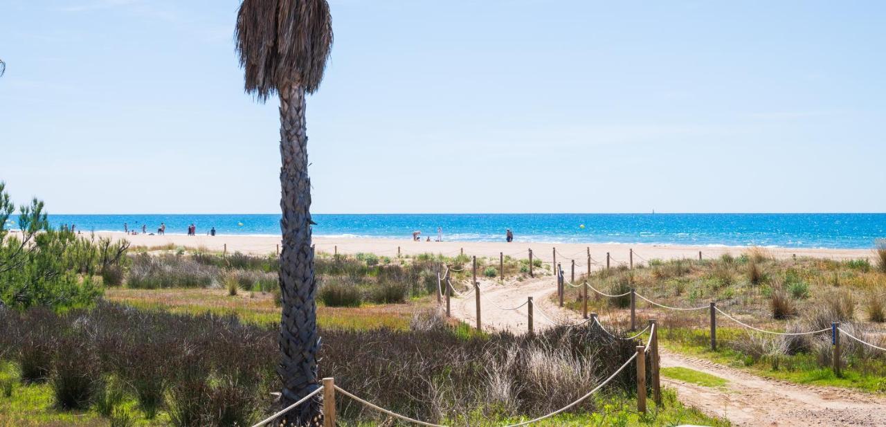 Maka Beach Apartment V 카스테데펠스 외부 사진
